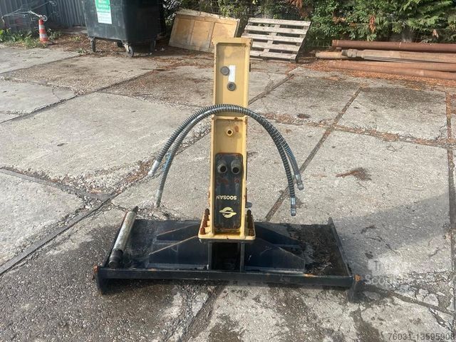 Sonstige Other Soosan SB30 Hydraulic Breaker Skid steer