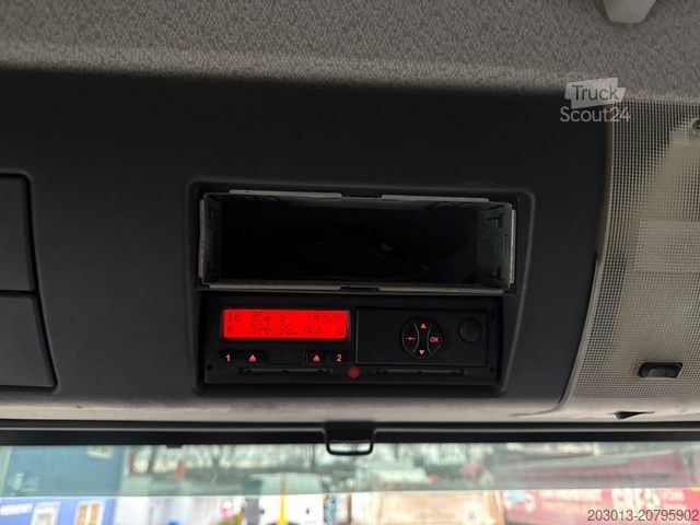 Cap tractor standard MAN TGS 26.440 Zugmaschine + Atlas Kran 5 Ausschube