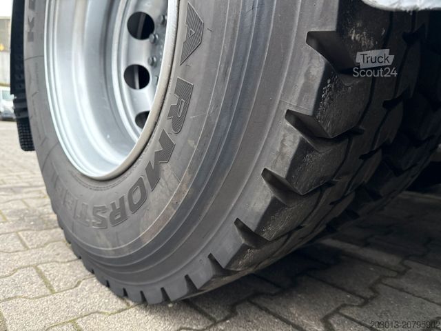 Cap tractor standard MAN TGS 26.440 Zugmaschine + Atlas Kran 5 Ausschube