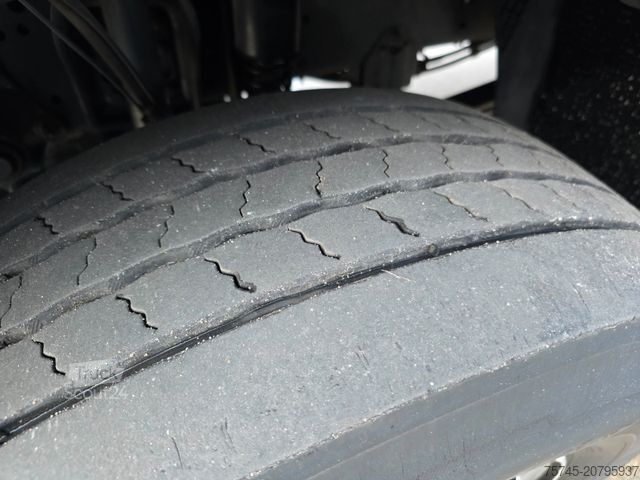 LKW mit Pritsche & Plane MERCEDES-BENZ ATEGO 1623 * ACC * 2T LBW * KLIMA * WENIG KM *