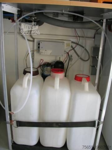 Verkaufsanhänger Fruehauf Grill Bratwurst Suppenküche Kaffee Imbiss O.Saft