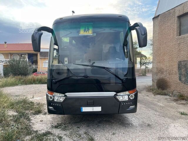 Autobus turystyczny King Long XMQ6129Y