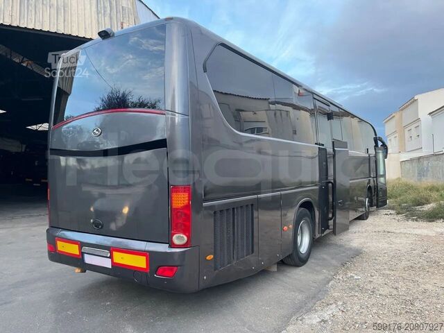 Autobus turystyczny King Long XMQ6129Y