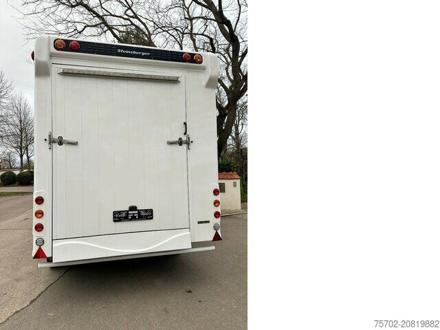 Viehanhänger  Anka Steinsberger 3-Pferdeanhänger mit Wohnung