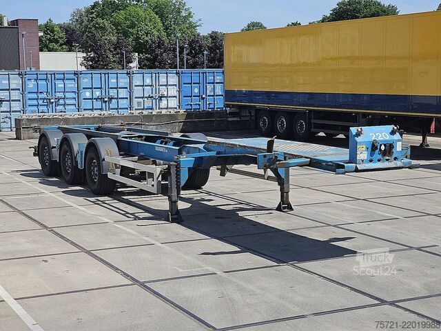 Přeprava kontejnerů RENDERS CHASSIS PORTMASTER