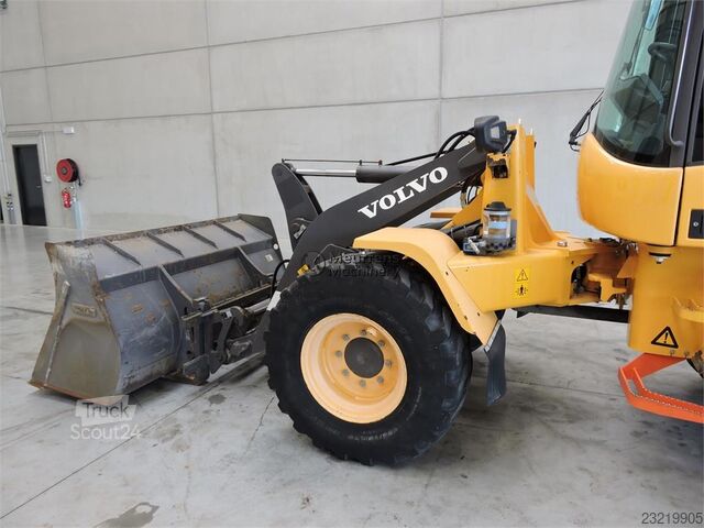 Volvo L35G + raklapvilla Volvo L35G + Fork