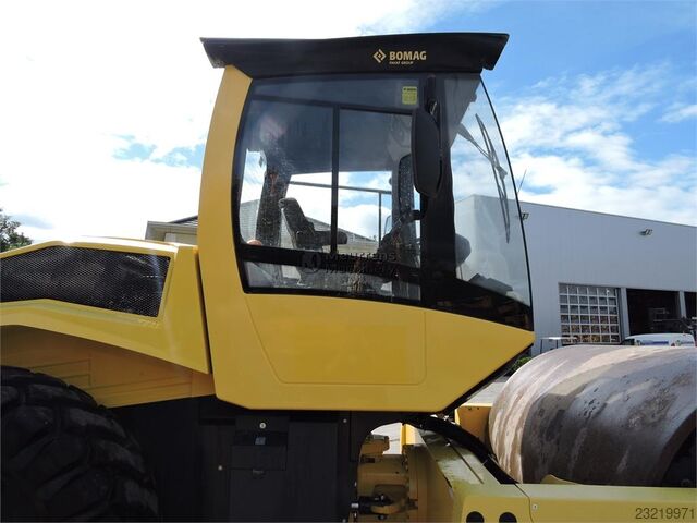 Bomag Volvo BW226  BomagVolvo BW226