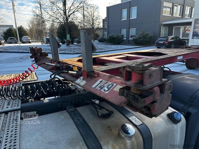 Cserélhető felépítményes félpótkocsi M+V 3Achs Multi Chassis20+30+40+45 MB Lift