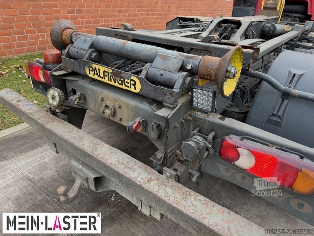 Roll-off tipper truck VOLVO FL 250 Palfinger T10Duo City + StandardContainer