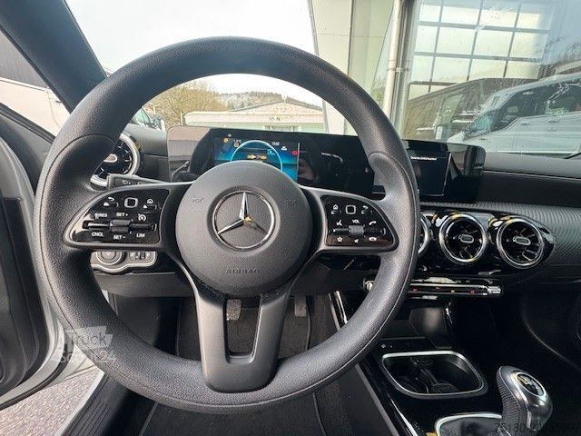 Van MERCEDES-BENZ A 200 A Klasse PKW