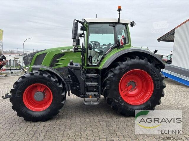 Tractor Fendt 828 VARIO S4