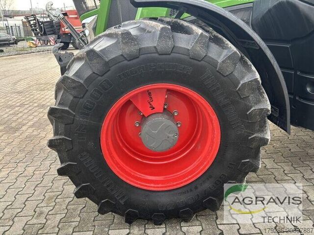Tractor Fendt 828 VARIO S4