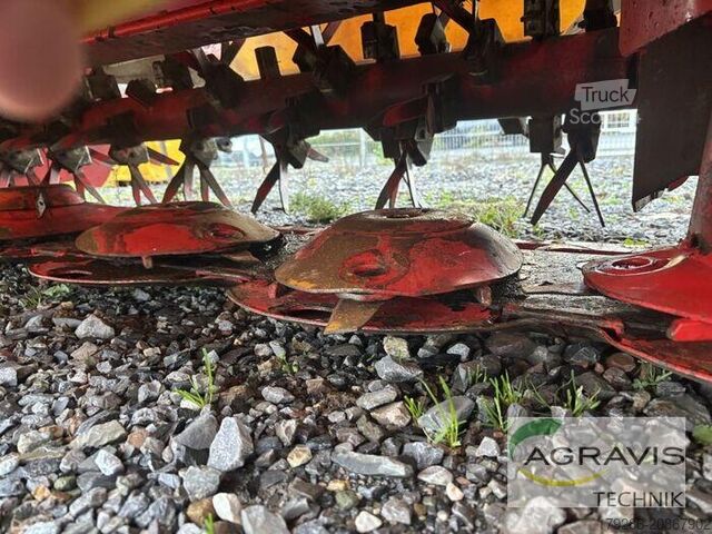 Eggenkombination Pöttinger NOVACAT X 8