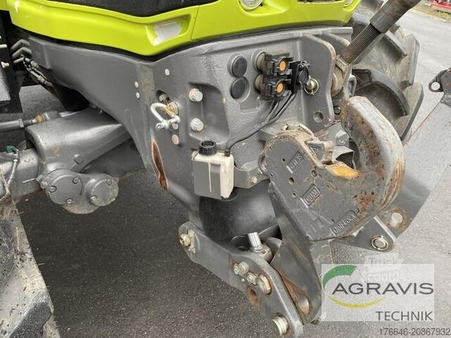 Tractor Claas AXION 870 CMATIC CEBIS