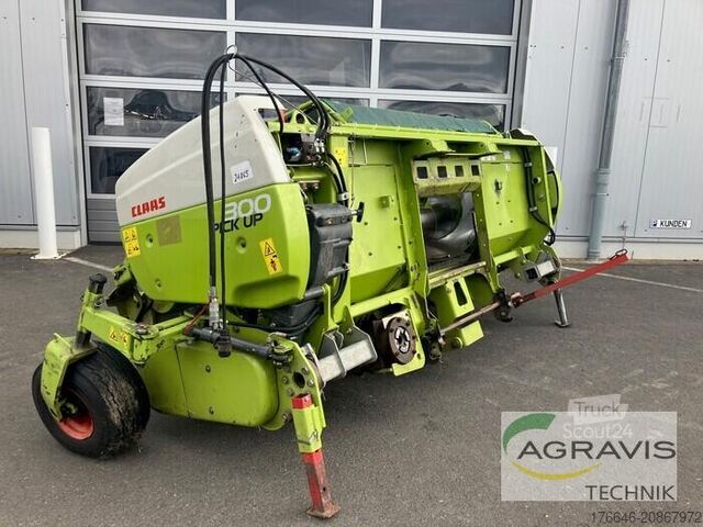 Mezőgazdasági gép Claas PICK UP 300 PRO T