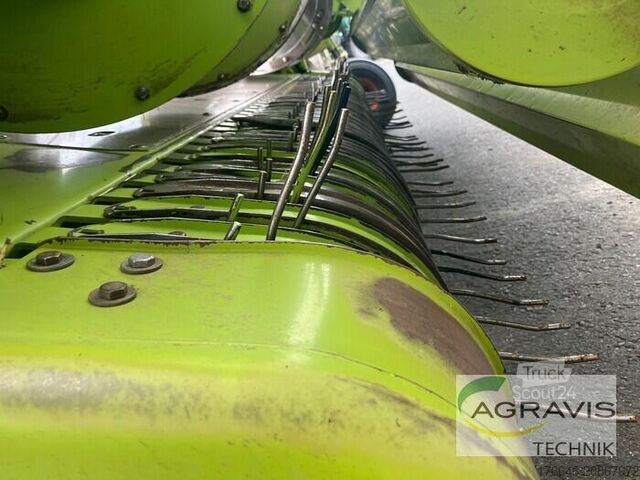 Mezőgazdasági gép Claas PICK UP 300 PRO T