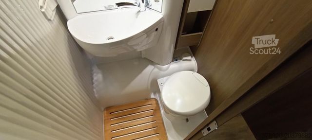 Polintegriran avtodom CARADO V 347 Digital+ Safety Paket, sofort Verfügbar