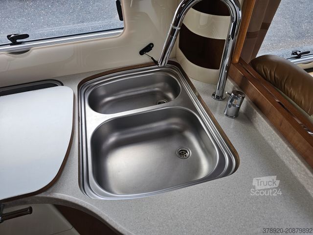 Integrirani avtodom CARTHAGO chic s-plus I I 52 S-Plus