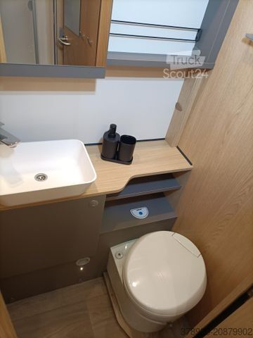 Caravana semiintegrada LMC Tourer Lift H 720 Sonderpreis Sie sparen 10.000