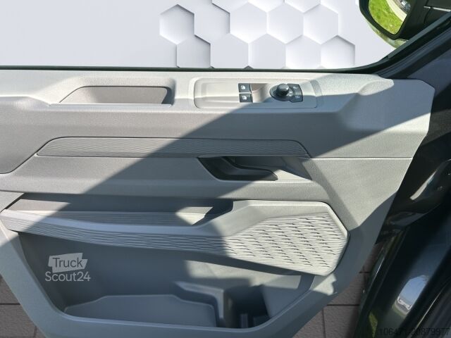 Minibús VW Transporter 2.0l TDI Automatik Klima StHz 9-Sitzer