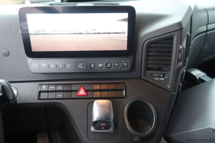 MTS standard Mercedes-Benz Actros 2133 L Trekker + Hiab Kraan met City Tra...