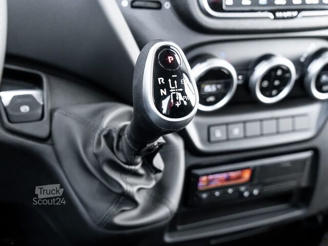 Tristrani kiper z žerjavom Iveco Daily 70C18 HA8 Kipper Kran