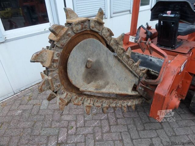 Trencher Ditch Witch 3610 DD