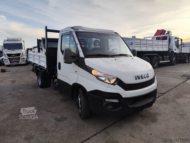 Mikroautobusas su ant sunkvežimio sumontuotu kranu Iveco Daily 35-150