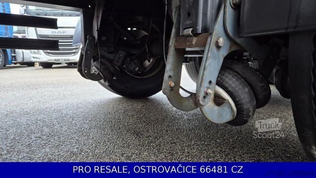 Ανοιχτό ημιρυμουλκούμενο με μουσαμά KÖGEL SN 24 CARGO + LIFTACHSE + NEUE BREMSE