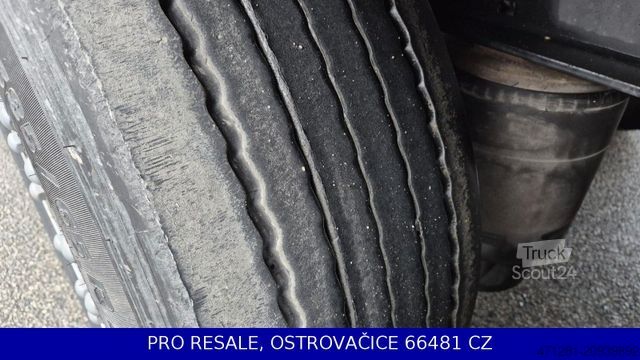 Ανοιχτό ημιρυμουλκούμενο με μουσαμά KÖGEL SN 24 CARGO + LIFTACHSE + NEUE BREMSE