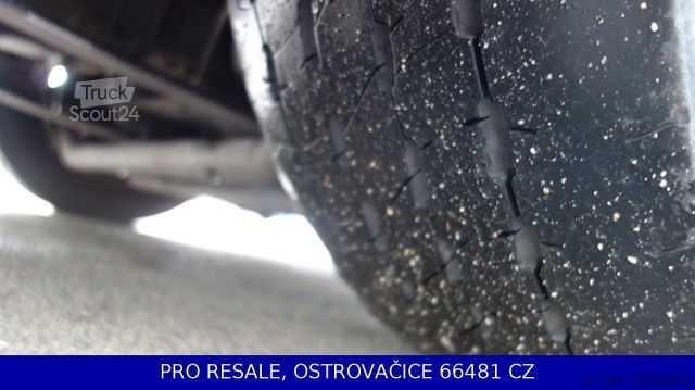 Nagy térfogatú nyergesvontató SCANIA R450 N323 MEGA EURO 6 + RETARDER