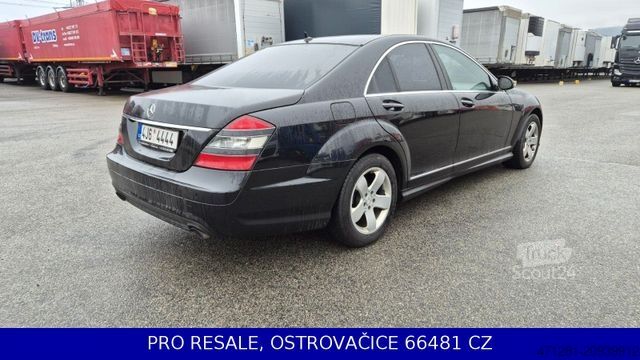 Furgon MERCEDES-BENZ S 320 CDI 4-MATIC 2987 cm3 173 kW