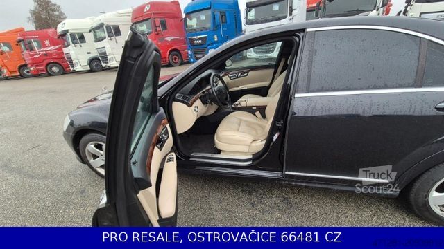 Furgon MERCEDES-BENZ S 320 CDI 4-MATIC 2987 cm3 173 kW