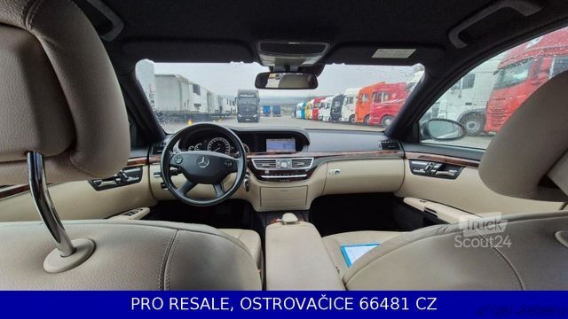 Furgon MERCEDES-BENZ S 320 CDI 4-MATIC 2987 cm3 173 kW