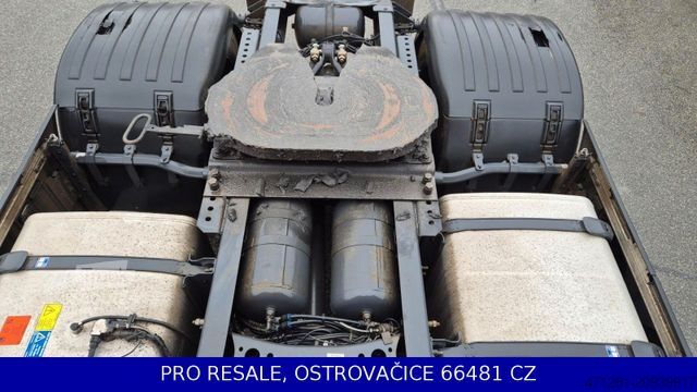 Standard nyergesvontató SCANIA R450 N323 NGS E6 + RETARDER + PARKCLIMA + NAVI