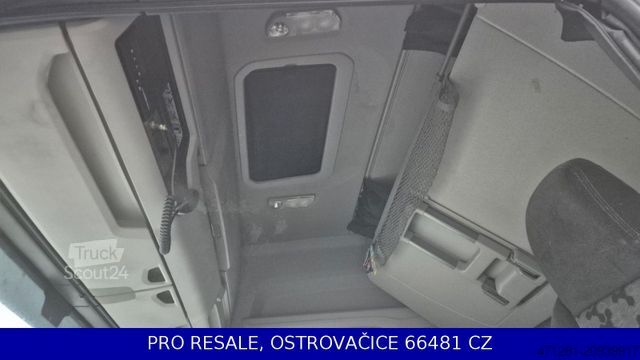 Standard nyergesvontató SCANIA R450 N323 NGS E6 + RETARDER + PARKCLIMA + NAVI