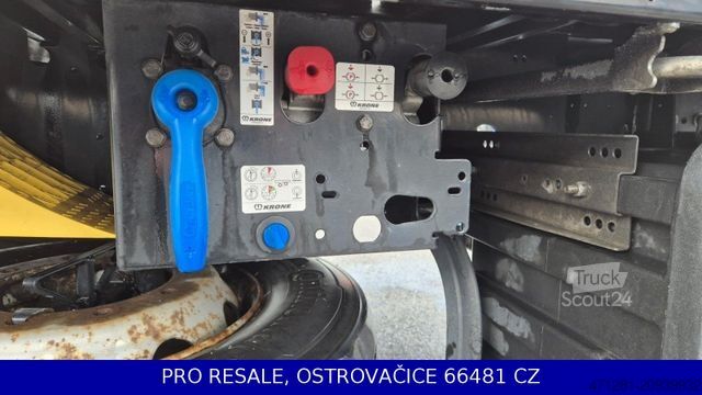 Відкритий напівпричіп з тентом KRONE SD PROFI LINER + LIFTACHSE