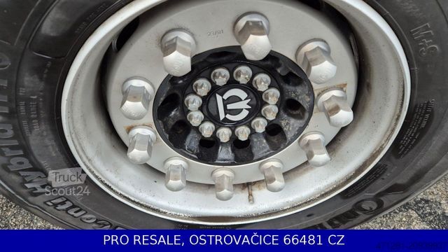 Відкритий напівпричіп з тентом KRONE SD MEGA LINER + LIFTACHSE