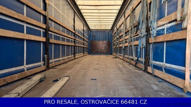 Відкритий напівпричіп з тентом KRONE SD PROFI LINER + LIFTACHSE