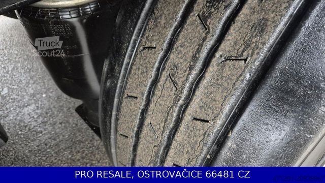 Ανοιχτό ημιρυμουλκούμενο με μουσαμά KÖGEL SN 24 CARGO + LIFTACHSE