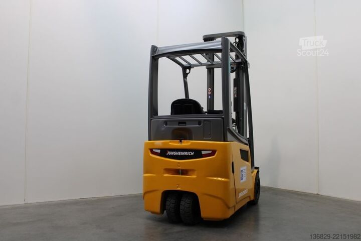 Ön yükleyici forklift Jungheinrich EFG 216k