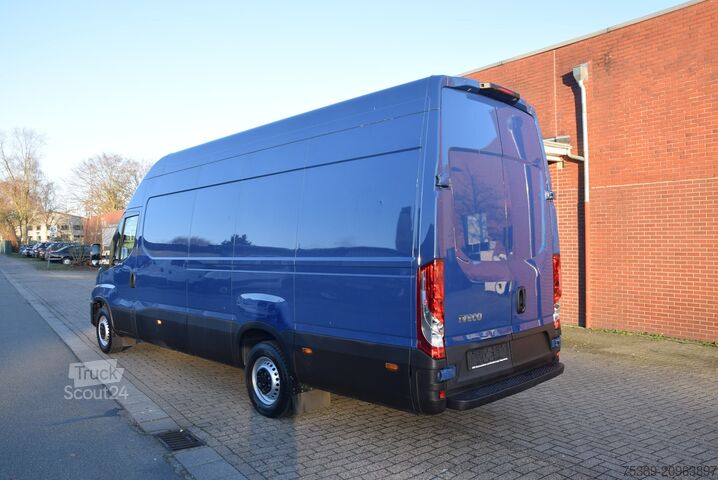 Højt tag varevogn Iveco Daily  35 S14 EU6D Automatik Superhochdach Maxi