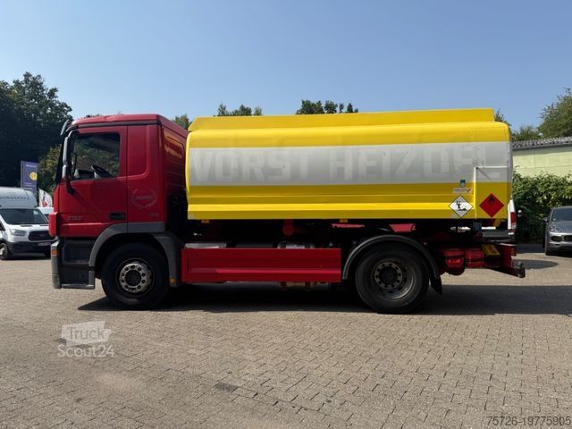 Cisternové vozidlo MERCEDES-BENZ 2136/1836Actros,erst337Tkm,1.Hd.D-Fzg.