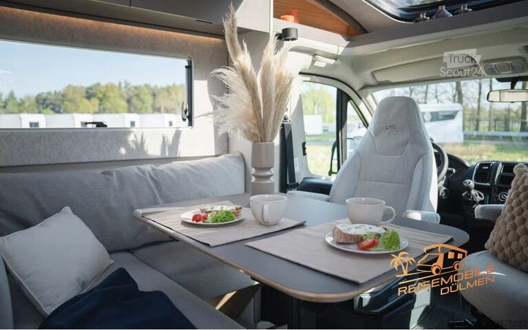 Half-integraal camper LMC Cruiser 740 EL 8G Auto Automatik CarPlay Isofix