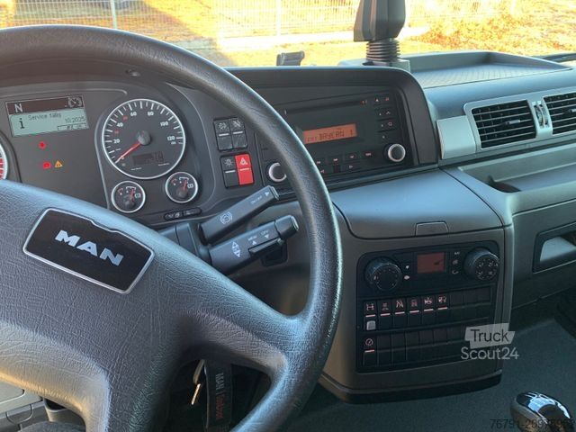 Transporter mit Koffer MAN TGL 8.180 BL_ manual_ Klima_ AHK_ 3 Sitze_ 6,05m