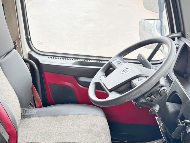 Billenő teherautó VOLVO FMX 460 Kipper * TOPZUSTAND / 8x4 !