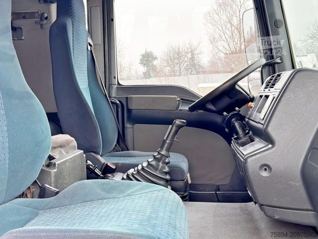 Teherautóra szerelt daru MAN TGA 18.360* Sattelzugmaschine * TEREX 165.2E