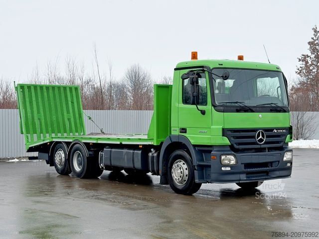 Autószállító teherautó MERCEDES-BENZ ACTROS 2532 * Pritsche 7,70 m * 6x2