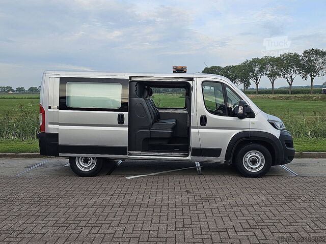 Camioneta familiar de techo alto FIAT DUCATO 35 2.3 DC clima EURO6