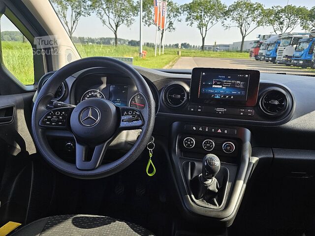 Valiză MERCEDES-BENZ CITAN 108 CDI L2 Mbux Navi Euro6 !